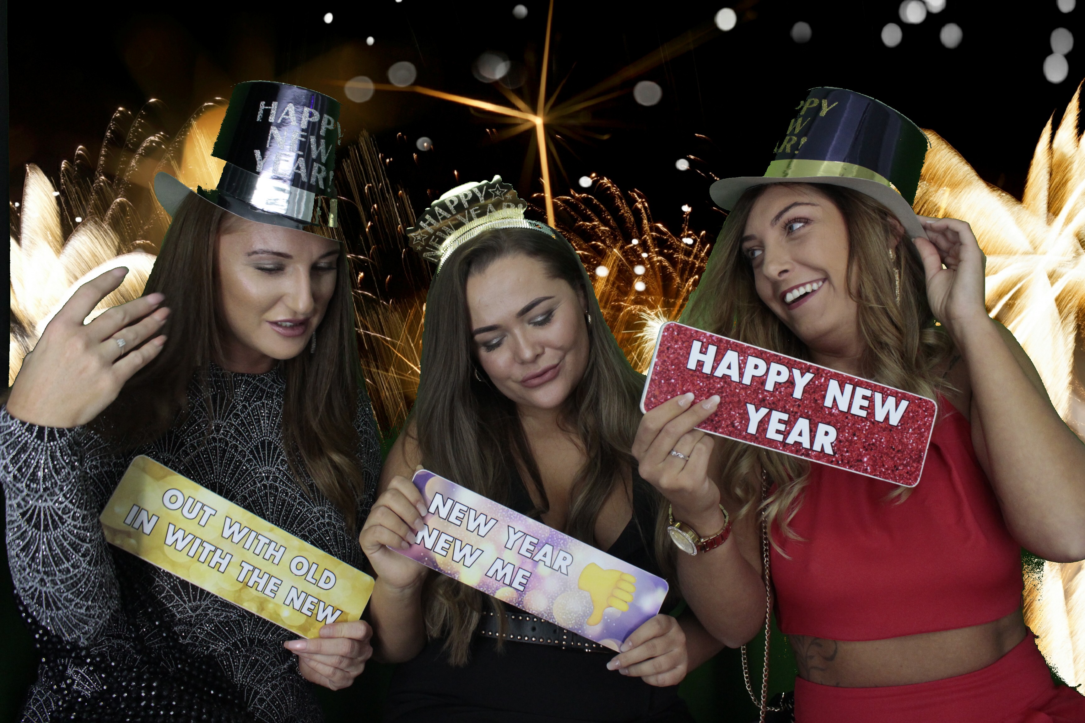 NYE Party | View more photos from the event at gallery.myphotoboothexperience.co.uk/u/MyPhotoBoothExperienceLtd/NYE-Party